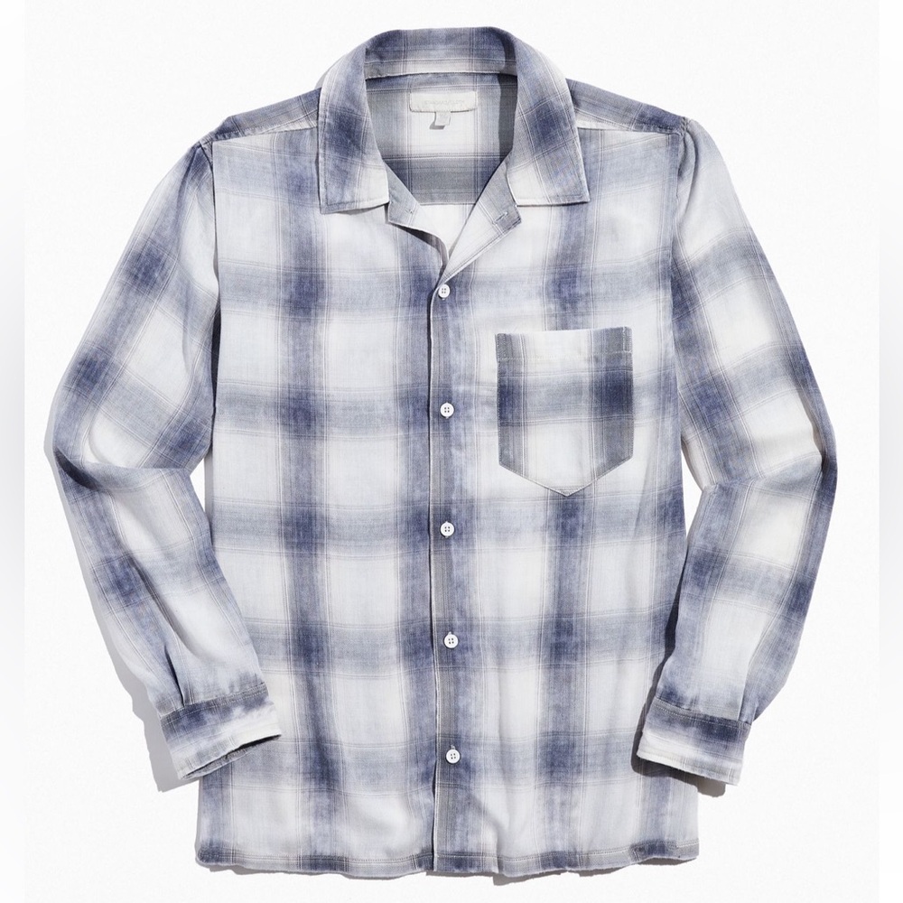 Casual Men's Gray Plaid Button Down Shirt
